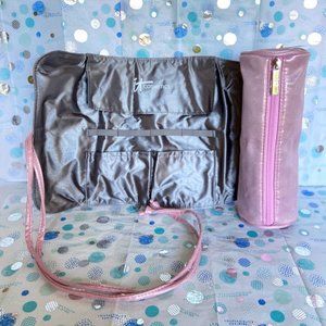 IT COSMETICS BRUSH MAKE UP ROLL NEW WITHOUT TAGS